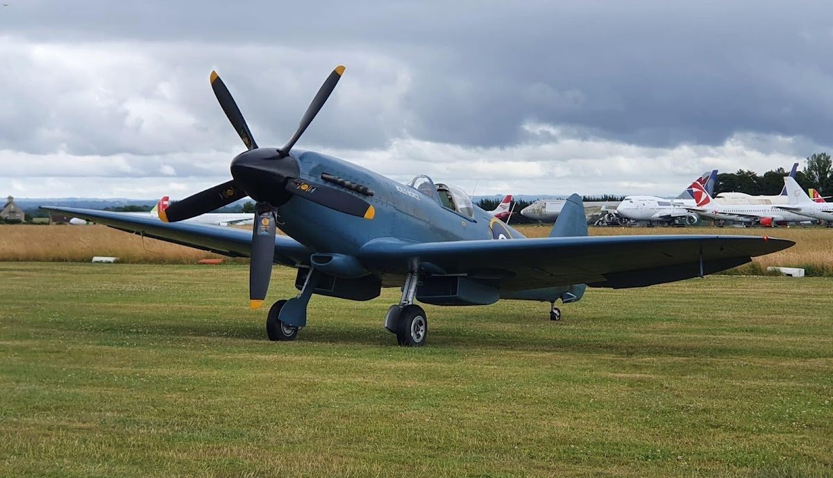 Abbey Loos - Photo 2