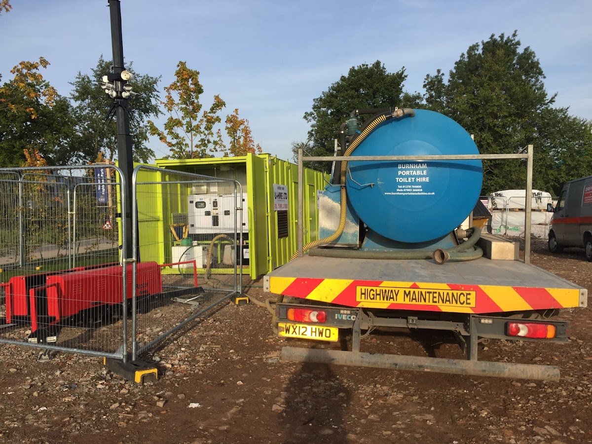 Burnham Portable Toilet Hire & Septic Tank Emptying - Photo 4