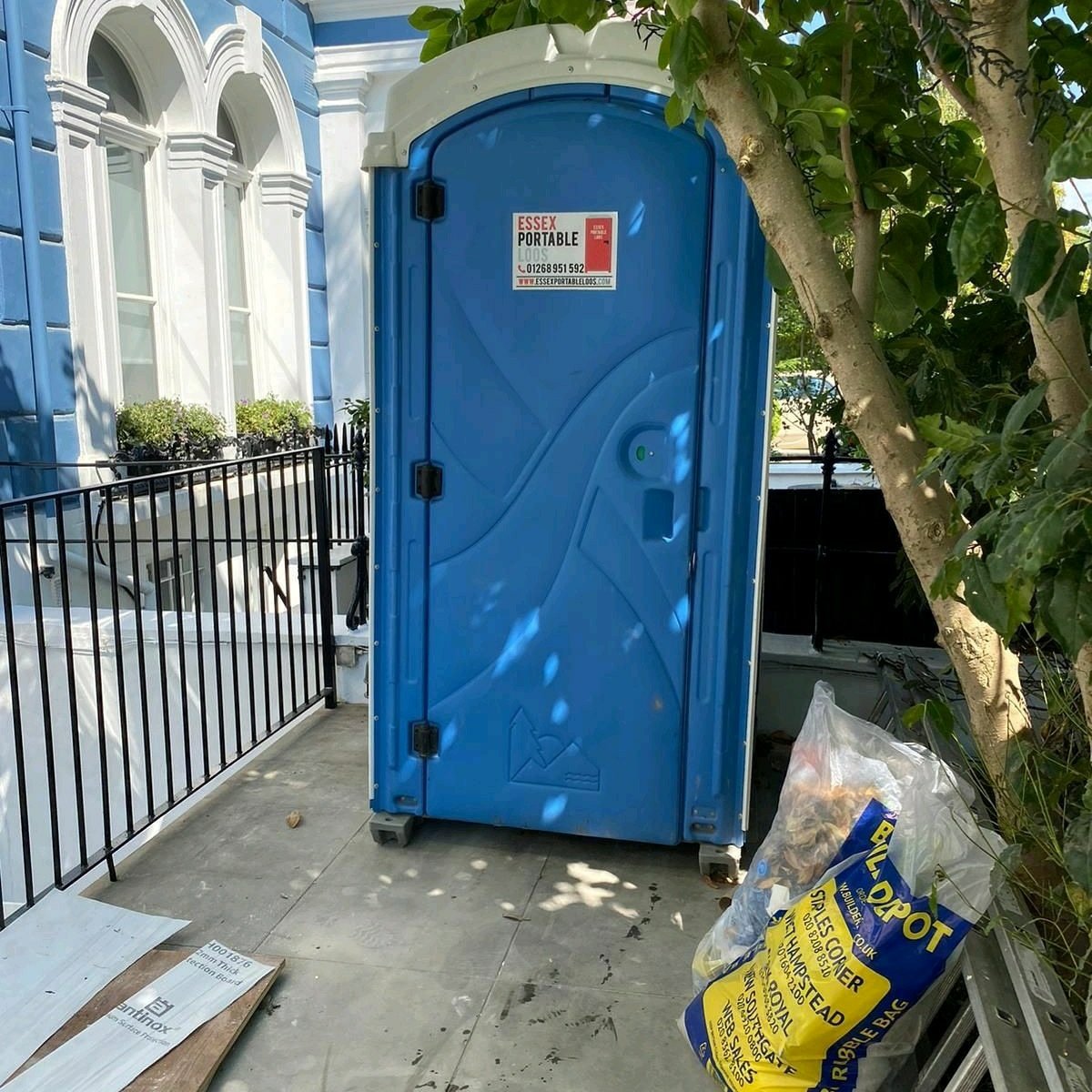 Essex Portable Loo's Hire - Photo 3