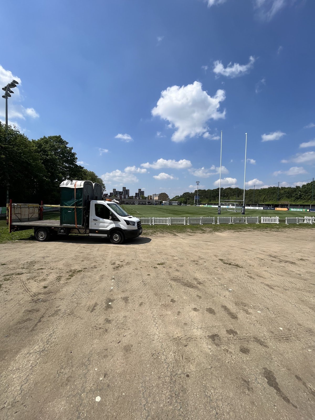 Southern Loo Hire - Photo 4