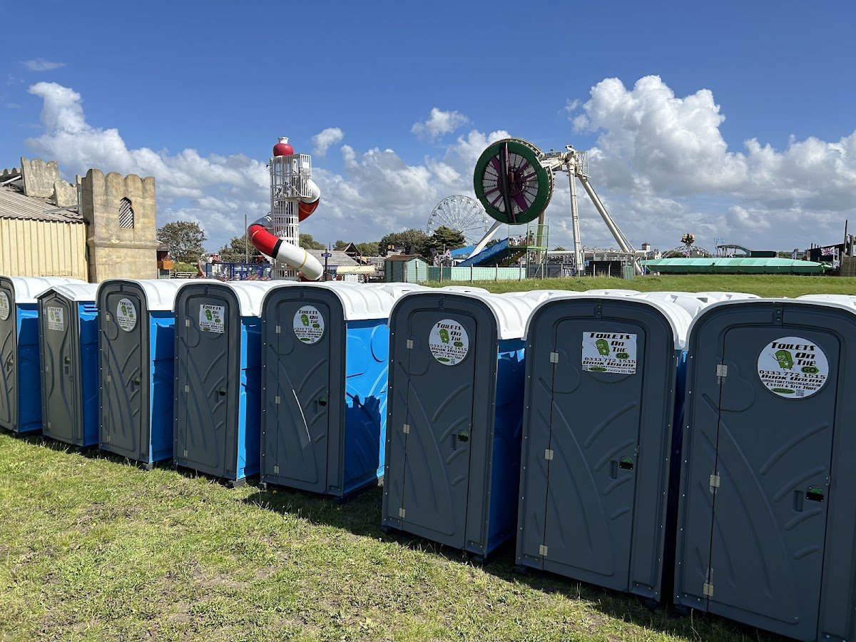 Toilets on the Go - Portable Toilet Hire - Photo 3